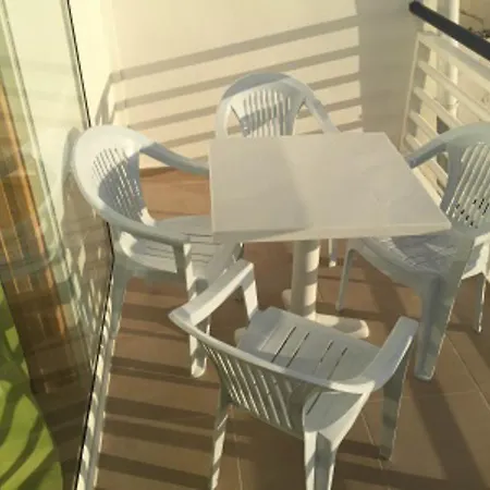 First Line Studio In Apartman *